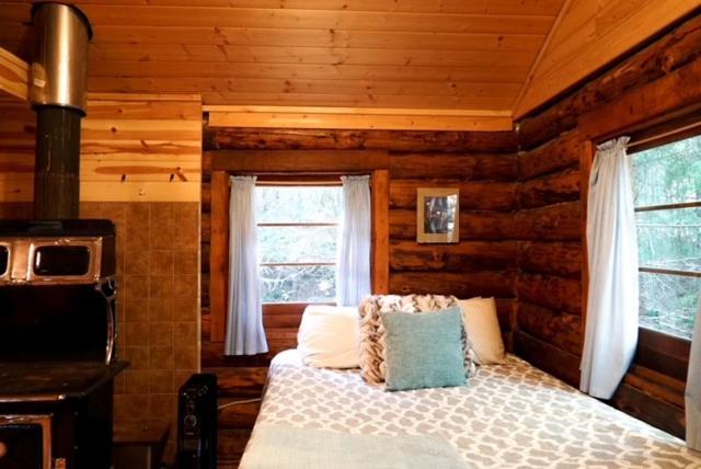 Hope Alaska'S Bear Creek Lodge Екстериор снимка