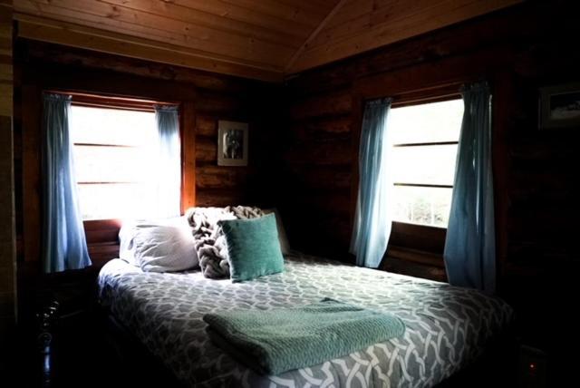 Hope Alaska'S Bear Creek Lodge Екстериор снимка