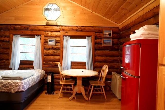 Hope Alaska'S Bear Creek Lodge Екстериор снимка