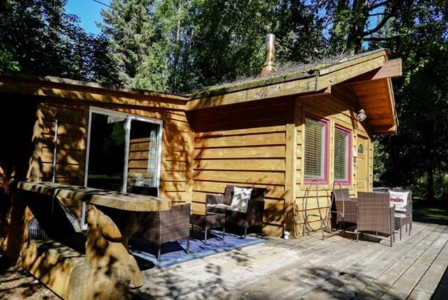 Hope Alaska'S Bear Creek Lodge Екстериор снимка