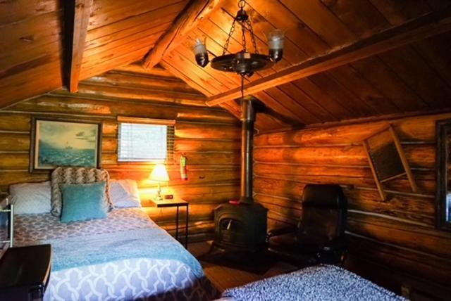Hope Alaska'S Bear Creek Lodge Екстериор снимка