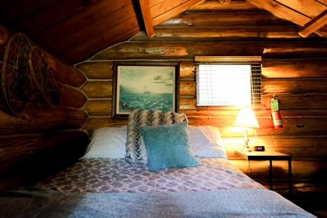 Hope Alaska'S Bear Creek Lodge Екстериор снимка