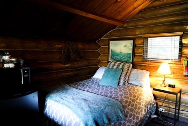 Hope Alaska'S Bear Creek Lodge Екстериор снимка