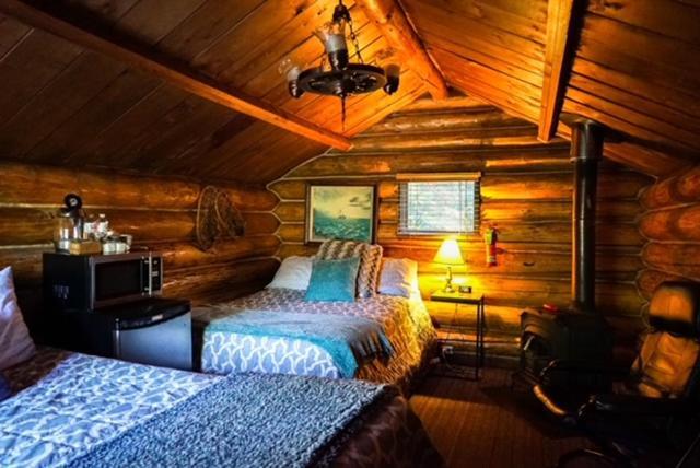 Hope Alaska'S Bear Creek Lodge Екстериор снимка