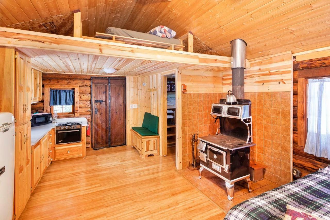 Hope Alaska'S Bear Creek Lodge Екстериор снимка